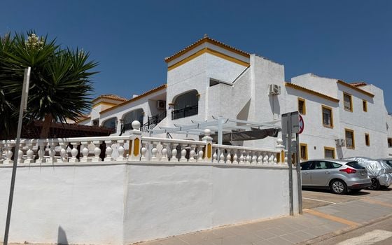 2 Schlafzimmer Appartement in Orihuela - CSW148873 - Foto - 1