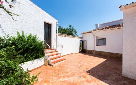 5 bedroom Villa in Pedreguer - BVS149255 - Photo - 3