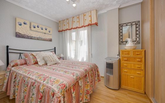 3 bedroom Apartment in Torrevieja - CYM149528 - Photo - Small - 15