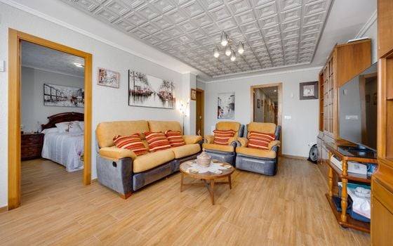 Apartamento de 3 habitaciones en Torrevieja - CYM149528 - Foto - 4