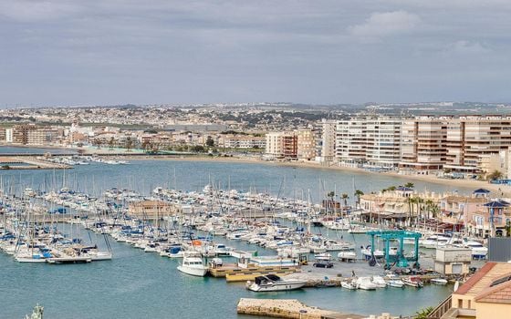 3 bedroom Apartment in Torrevieja - CYM149528 - Photo - Small - 36