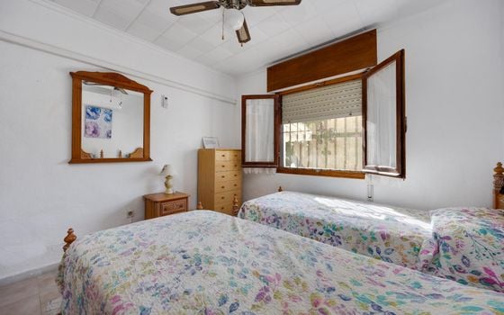 Vilă cu 4 dormitoare în Torrevieja - CYM149530 - Imagini - Small - 22