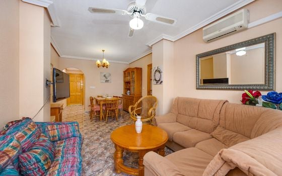 Appartement de 2 chambres à Torrevieja - CYM149531 - Photo - 3