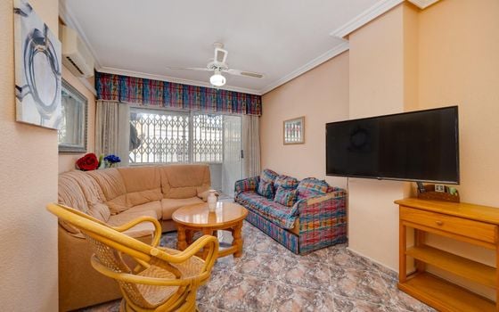 Appartement de 2 chambres à Torrevieja - CYM149531 - Photo - 2