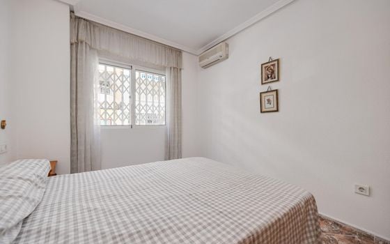 Appartement de 2 chambres à Torrevieja - CYM149531 - Photo - Small - 14