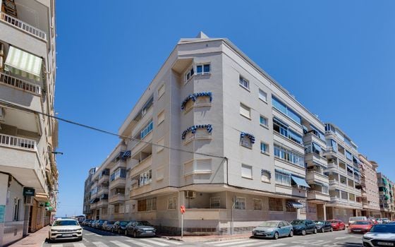 Appartement de 2 chambres à Torrevieja - CYM149531 - Photo - Small - 31