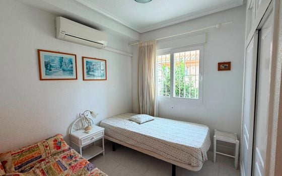 Bungalow de 3 chambres à Playa Flamenca - LR149615 - Photo - Small - 11