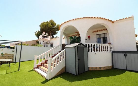 Villa de 2 chambres à Villamartin - VRE149672 - Photo - 1