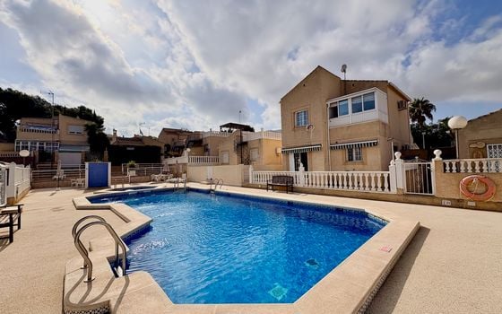 Villa de 4 chambres à Los Balcones - UBK149677 - Photo - 1