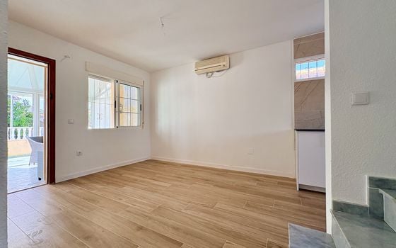 4 bedroom Villa in Los Balcones - UBK149677 - Photo - Small - 7