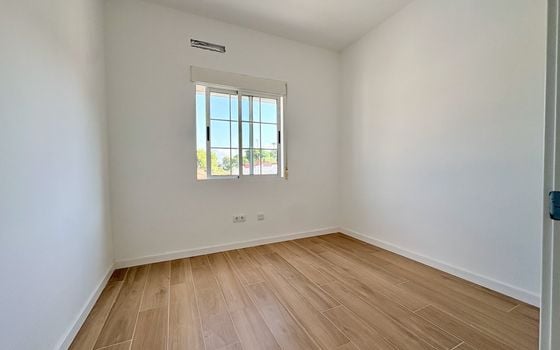 4 bedroom Villa in Los Balcones - UBK149677 - Photo - Small - 8
