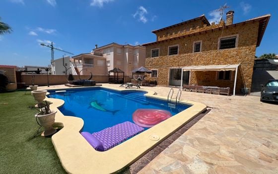 6 bedroom Villa in San Fulgencio - CCT149807 - Photo - 1