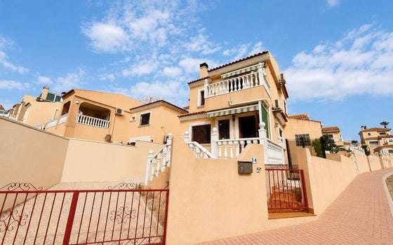 Villa de 2 chambres à Villamartin - SLS150055 - Photo - 1