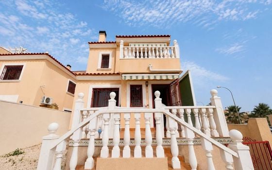 Villa de 2 chambres à Villamartin - SLS150055 - Photo - 2