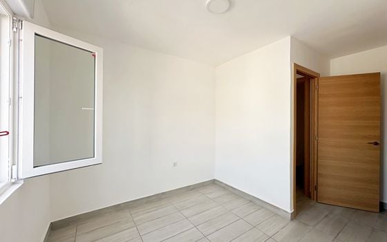 2 bedroom Apartment in Torrevieja - CI150064 - Photo - Small - 9