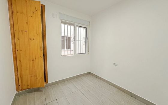 2 bedroom Apartment in Torrevieja - CI150064 - Photo - Small - 11