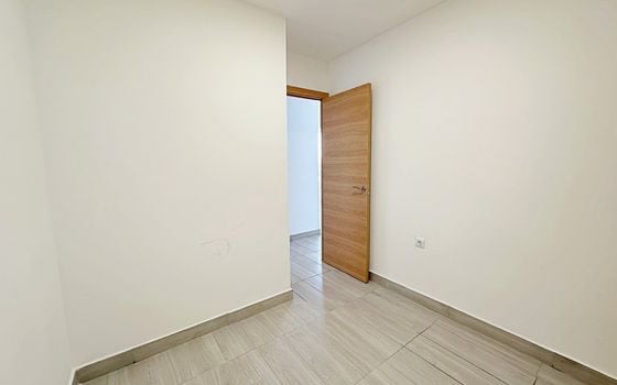 2 bedroom Apartment in Torrevieja - CI150064 - Photo - Small - 12