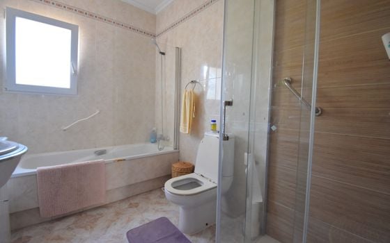 4 bedroom Townhouse in Playa Flamenca - VRE150148 - Photo - Small - 16