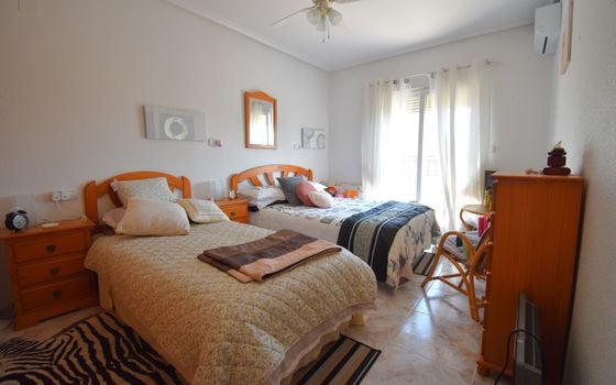 4 bedroom Townhouse in Playa Flamenca - VRE150148 - Photo - Small - 12