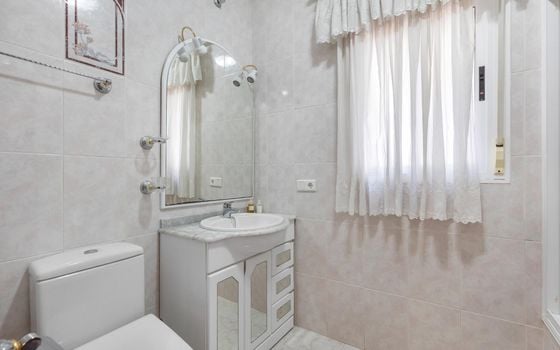 5 Schlafzimmer Villa in Rojales - SV150206 - Foto - Small - 32