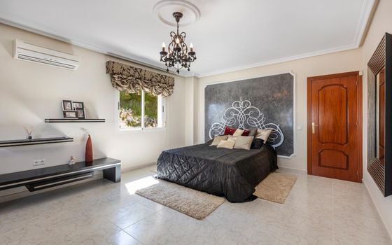 5 Schlafzimmer Villa in Rojales - SV150206 - Foto - Small - 18