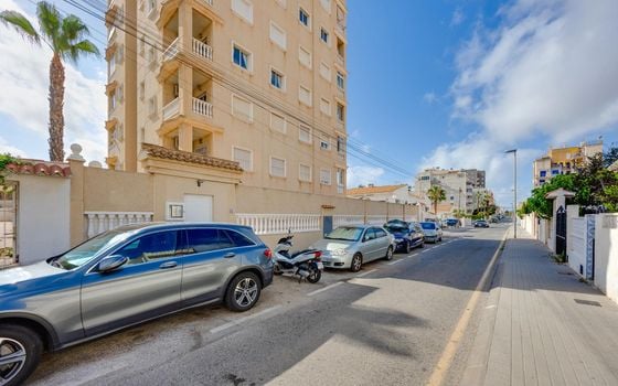 2 bedroom Apartment in Torrevieja - MRS150251 - Photo - Small - 30