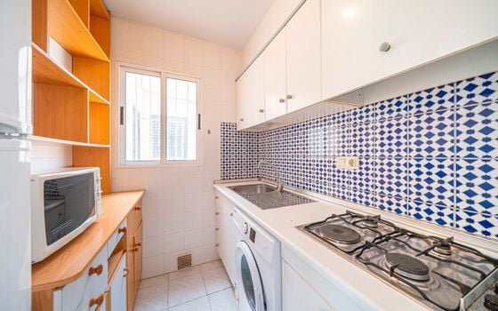2 bedroom Penthouse in Torrevieja - CBB150293 - Photo - Small - 11