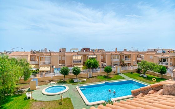 2 bedroom Penthouse in Torrevieja - CBB150293 - Photo - Small - 28