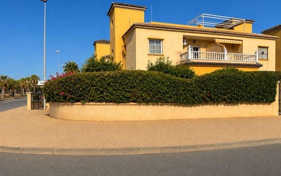 2 bedroom Bungalow in Orihuela Costa - CT150305 - Photo - Small - 17