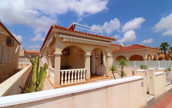 3 bedroom Villa in Algorfa - VRE150595 - Photo - 1