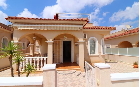 3 bedroom Villa in Algorfa - VRE150595 - Photo - 2