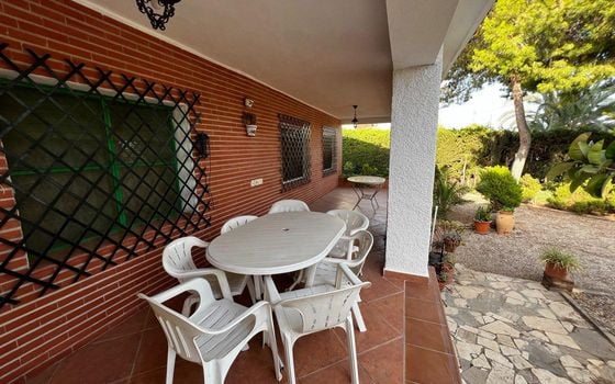 4 Schlafzimmer Villa in San Vicente del Raspeig - AG150883 - Foto - Small - 36