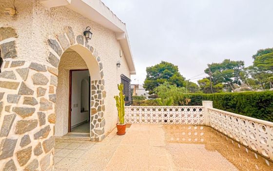 3 bedroom Villa in Los Balcones - AG151108 - Photo - 5