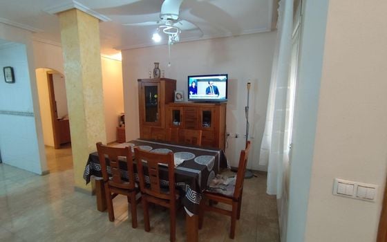 Apartamento de 4 habitaciones en Torrevieja - AG151190 - Foto - 4