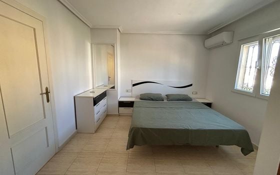 2 bedroom Townhouse in Torrevieja - AG151265 - Photo - Small - 9