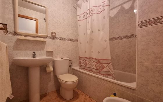Appartement de 2 chambres à Torrevieja - AG151302 - Photo - Small - 9
