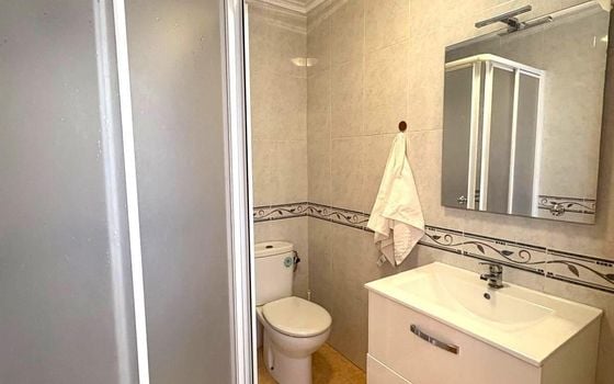 Adosado de 2 habitaciones en Torrevieja - AG151303 - Foto - Small - 13