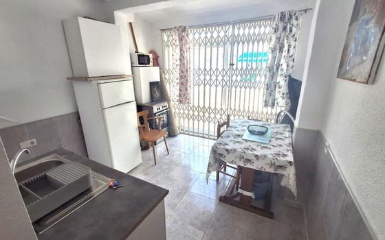 Adosado de 2 habitaciones en Torrevieja - AG151303 - Foto - 4