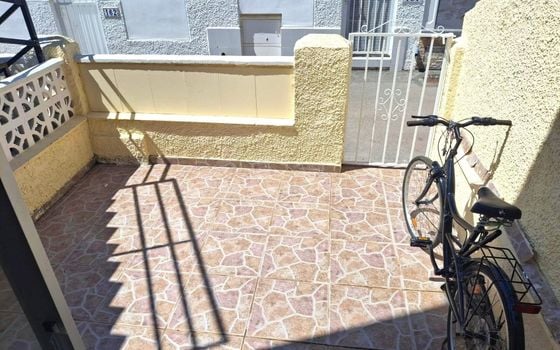 Adosado de 2 habitaciones en Torrevieja - AG151303 - Foto - Small - 21