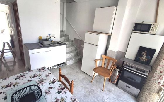 Adosado de 2 habitaciones en Torrevieja - AG151303 - Foto - 3