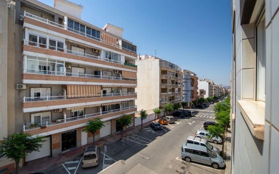 2 bedroom Apartment in Torrevieja - AG151340 - Photo - Small - 14