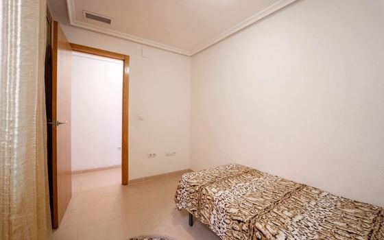 2 bedroom Apartment in Torrevieja - AG151340 - Photo - Small - 9