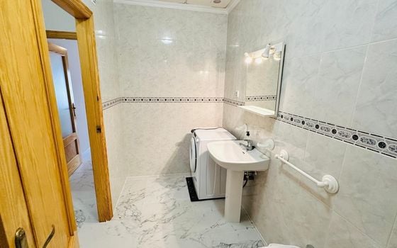 2 bedroom Apartment in Torrevieja - AG151342 - Photo - Small - 13