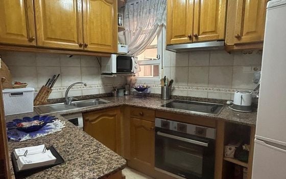 Appartement de 2 chambres à Torrevieja - AG151366 - Photo - 3