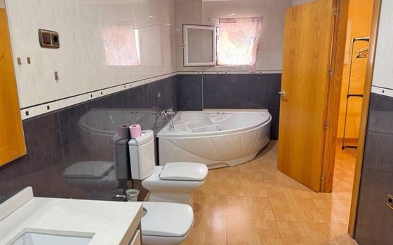 3 bedroom Apartment in Torrevieja - AG151382 - Photo - Small - 19