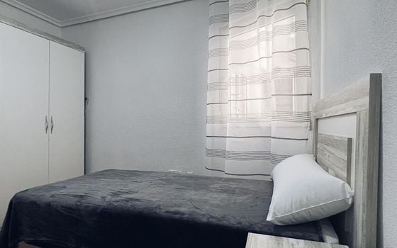 2 bedroom Apartment in Torrevieja - AG151435 - Photo - Small - 9