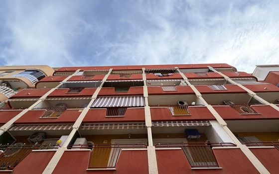 Appartement de 1 chambre à Torrevieja - AG151437 - Photo - 1