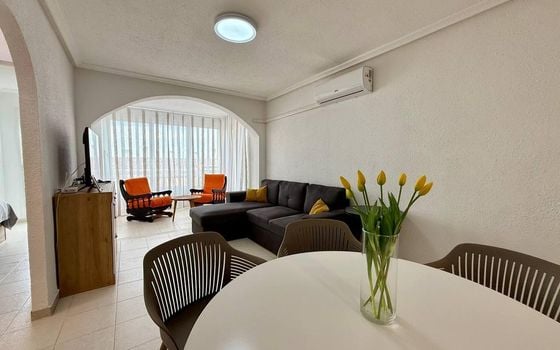 Appartement de 2 chambres à Torrevieja - AG151451 - Photo - 2