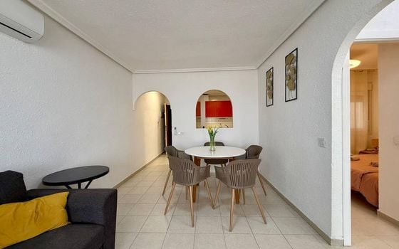 Appartement de 2 chambres à Torrevieja - AG151451 - Photo - 4