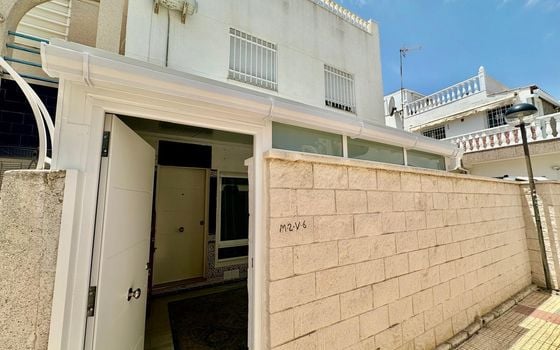 1 bedroom Bungalow in Torrevieja - AG151477 - Photo - Small - 17